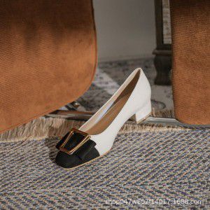 Casual shoes for women, fashionable metal buckle, color blocked single shoes for women