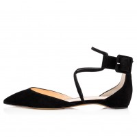 Cross strap flat buckle single shoe with one foot kick