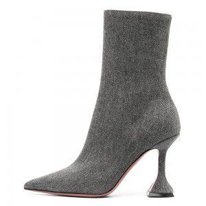 Minimally designed denim wine glasses and pointed midsole women's boots