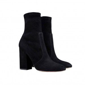 Thick heeled black nude ankle boots and short boots
