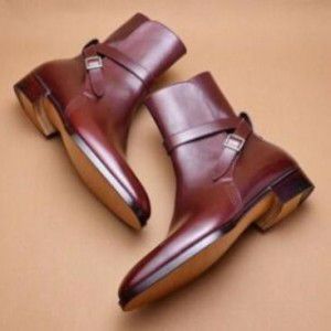 Square toe, low tube, thick heel, belt buckle, short boots for men