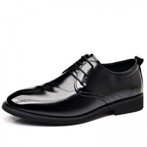 Bright business shoes, fashionable formal leather shoes, men's shoes, business casual shoes