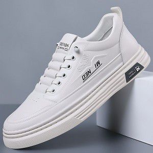 Men's shoes for spring and summer, breathable youth, white sneakers with soft soles, casual sports shoes for men