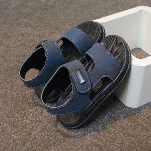 Children's sandals, boys' new summer, boys' soft soled, baby anti slip, exposed toe beach shoes are launched
